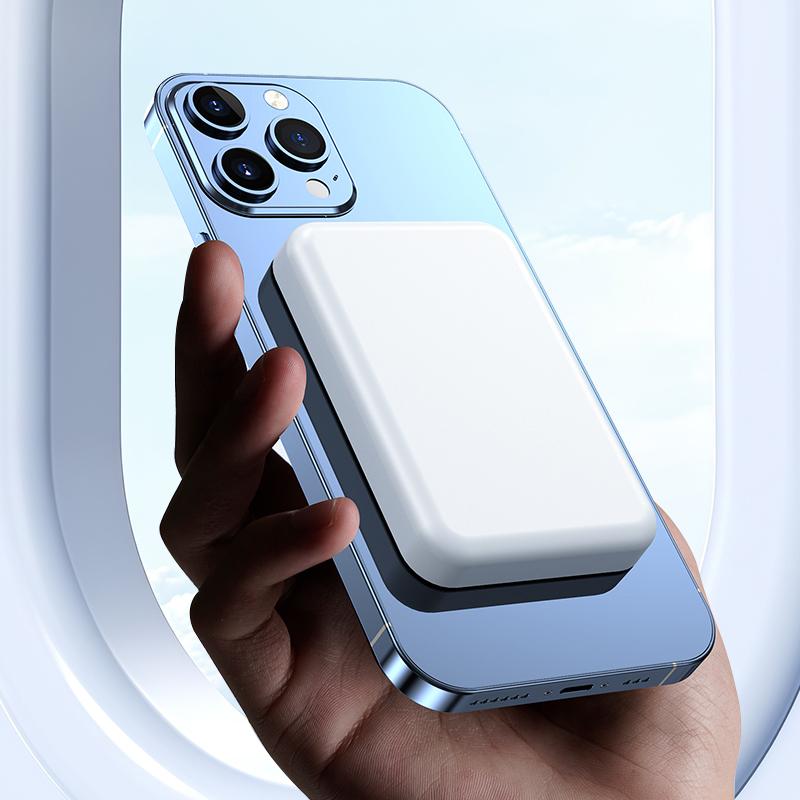 MagSafe Compatible Power Bank (5000mAh)